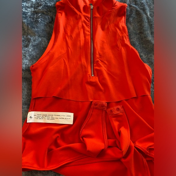 Red Zara bodysuit. Size medium, zip down mock-neckline. - Picture 3 of 7